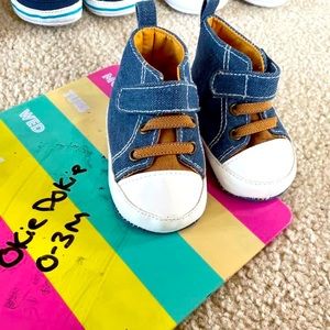 Baby shoes